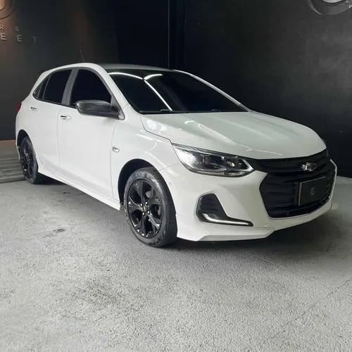 Chevrolet Onix 1.0T Premier Hatch At
