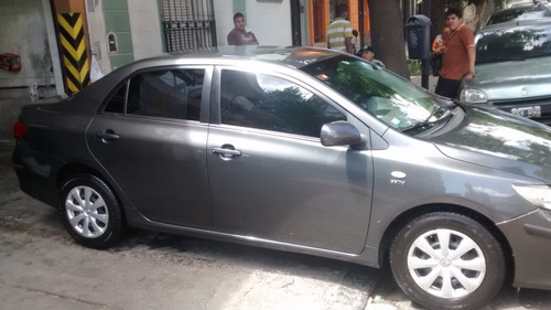 Toyota Corolla Xli Mt1.8 2009