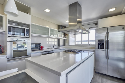 Imagen 16 de 30 de Increíble Semipiso Con Vista Al Rio Desde Los Dormitorios Y Terraza !! - Belgrano