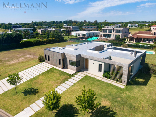 Casa En Pilará, Barrio El Tono | Mallmann Propiedades