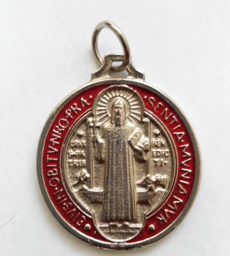 Medalla Italiana De San Benito En Color Roja Y Baño Plata