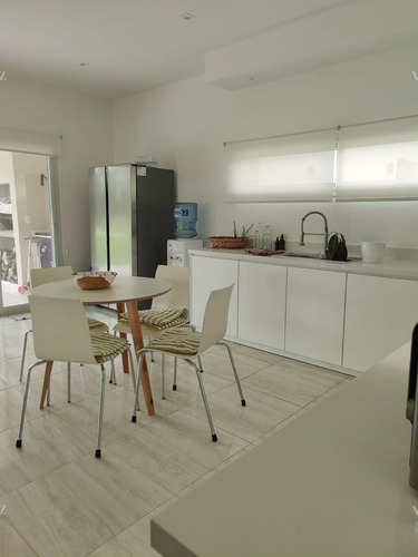 Casa En Venta En Altos De Campo Grande, Pilar, G.b.a. Zona Norte