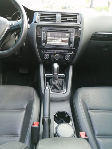 Jetta 2.0 Tsi Highline 211cv Gasolina 4p Tiptronic