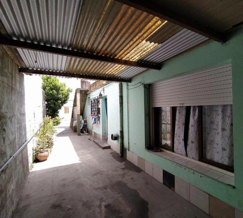 Venta En Block - Tres Departamentos En Ph Con Garage Y Entrada Para Auto