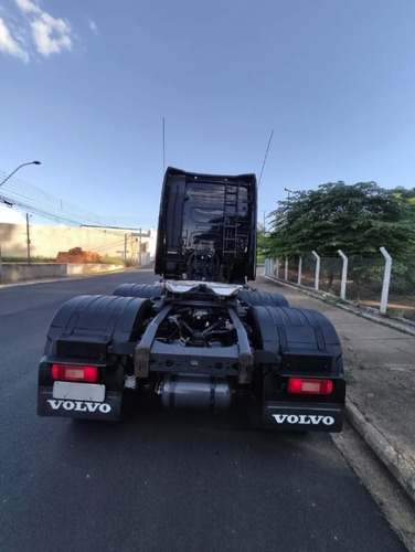 Imagem 2 de 9 de Volvo Fh-540 6x4 2019