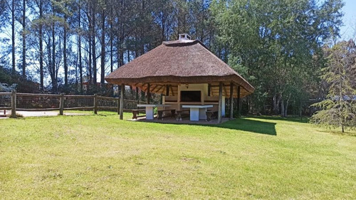 Quinta En Venta De 6 Dormitorios En Punta Ballena