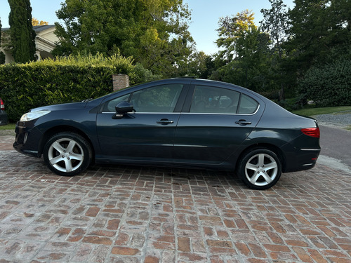 Peugeot 408 2.0 Feline 143cv