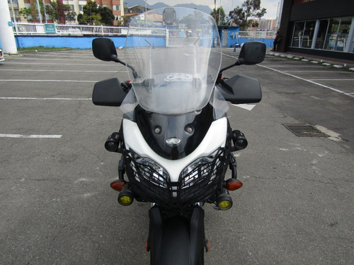 Imagen 13 de 15 de Suzuki V-storm 650