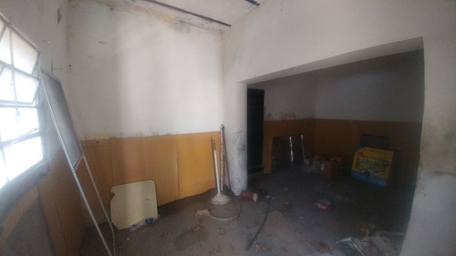 Imagen 8 de 13 de Dos Locales Con Terreno En Avenida Zona Sur