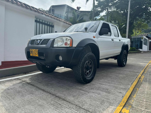 Nissan D22 Frontier 2.4 Std D22