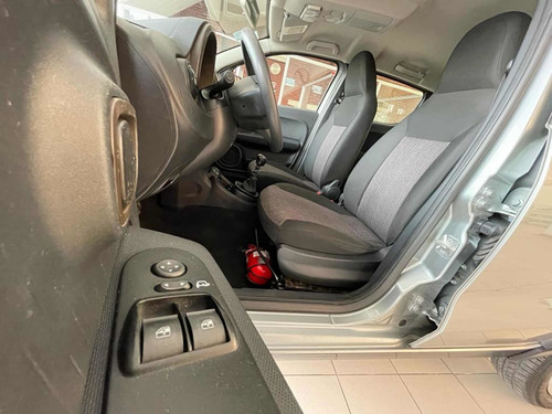 Imagen 9 de 12 de Fiat Mobi 2017 1.0 Way