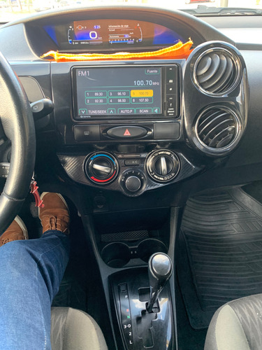 Toyota Etios 1.5 Xls At
