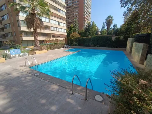 Oferta - Excelente Departamento Amoblado En Las Condes