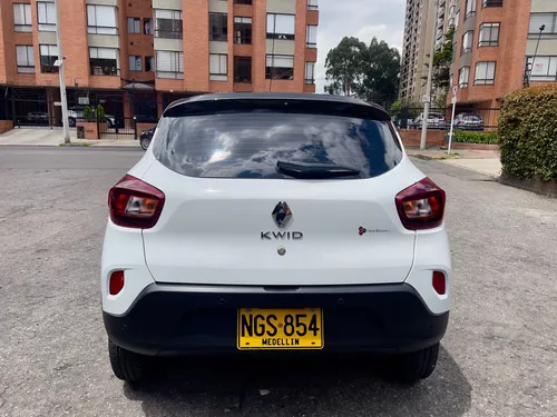 Renault Kwid 1.0 Iconic