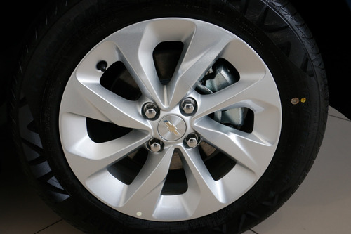 Imagem 8 de 11 de Chevrolet Onix Plus 1.0 Ltz Turbo (flex)