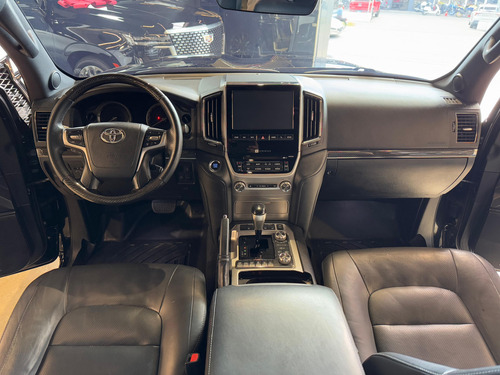 Toyota Land Cruiser Vx-r 2016