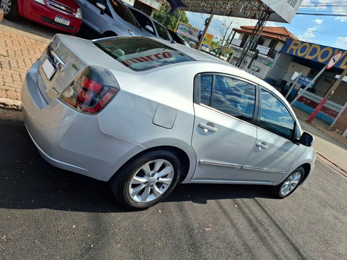 Nissan Sentra 2.0 S 16V Flex 4P Automático