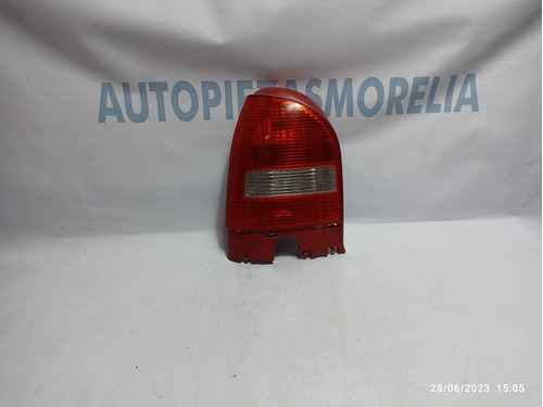 Calavera Derecha Volkswagen Pointer 2000 2005 Original Usado