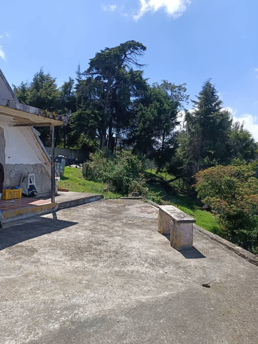 Casa Chalet En Venta Urb Paramo El Junquito