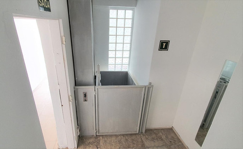 Alugo Ótima Sala Comercial Na Av. Epitácio Pessoa, Embaré, S - 2103