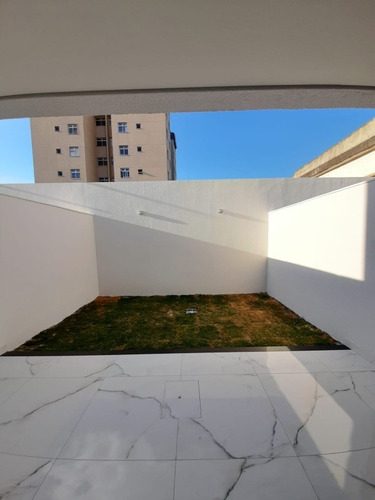 Imagem 10 de 21 de Casa Duplex À Venda, 3 Quartos, 1 Suíte, 2 Vagas, Rio Branco - Belo Horizonte/mg - 2029
