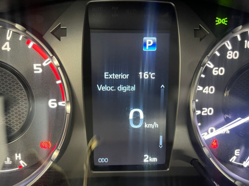 Imagen 10 de 19 de Toyota Hilux Dc 4x4 Srv At6 2.8tdi Gs