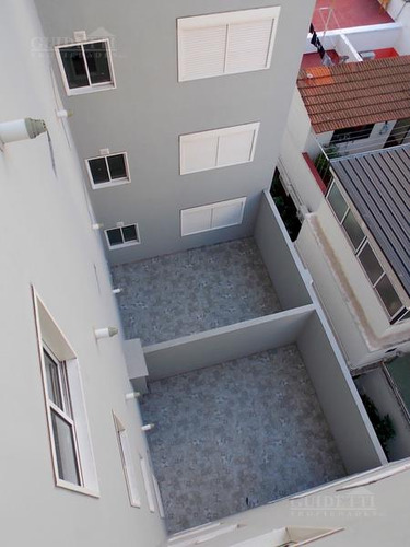 Semipiso A Estrenar 4 Ambientes 110m2 Balcon Aterrazado - Flores