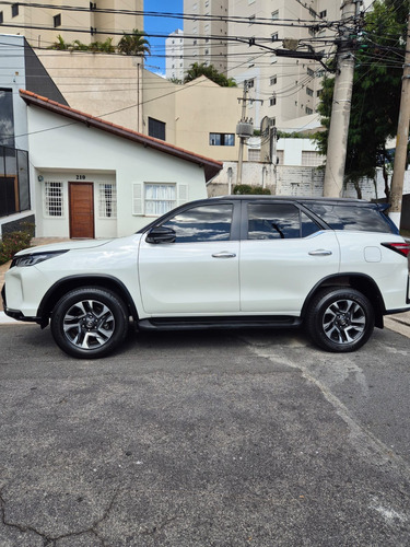 Toyota SW4 2.8 Tdi Srx Diamond 7l 4x4 Aut. 5p