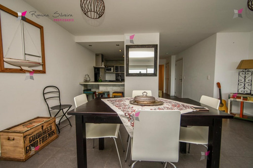 Apartamento En Peninsula, 2 Dormitorios *- Ref: 9653