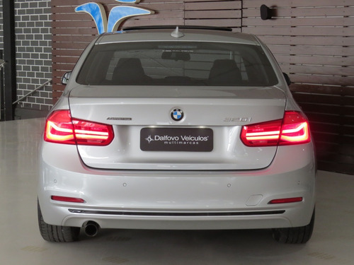 Imagem 9 de 16 de 320i 2.0 Sport Gp Turbo Active 2017