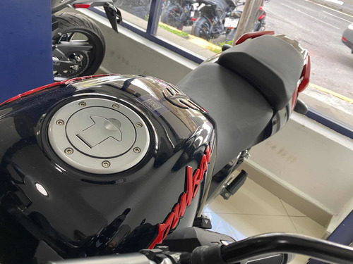 Imagen 10 de 14 de Bajaj Pulsar Neón 220