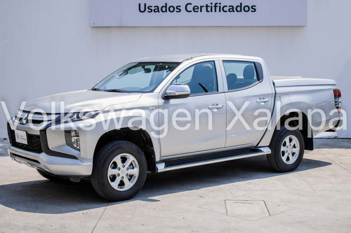 Mitsubishi L200 2022