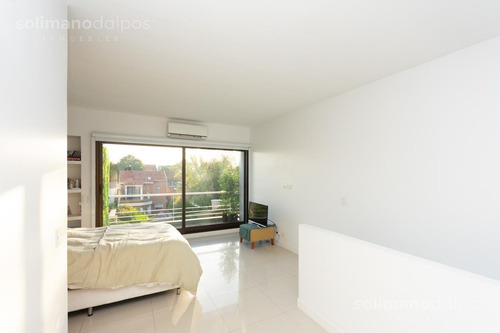 Imagen 24 de 30 de Único Triplex Tipo Casa -cochera Y Patio Con Parrilla - La Lucila