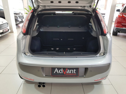 Fiat Punto 1.8 SPORTING 16V FLEX 4P AUTOMATIZADO