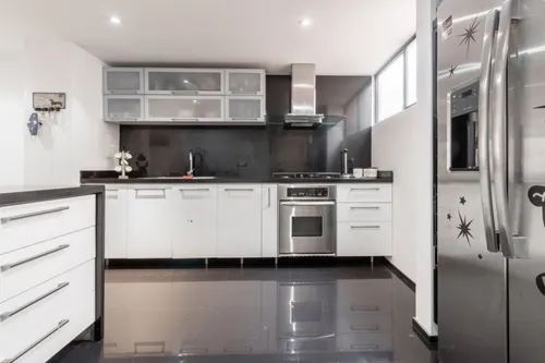 Apartamento En Venta En La Carolina. Cod V6534