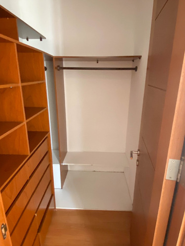 Hermoso Y Amplio Departamento, Excelente Sector (4d / 4b)