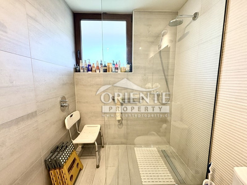 Vive En La Dehesa | 3 Dormitorios + Servicio + Sala De Estar