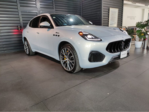 Maserati Grecale 2023