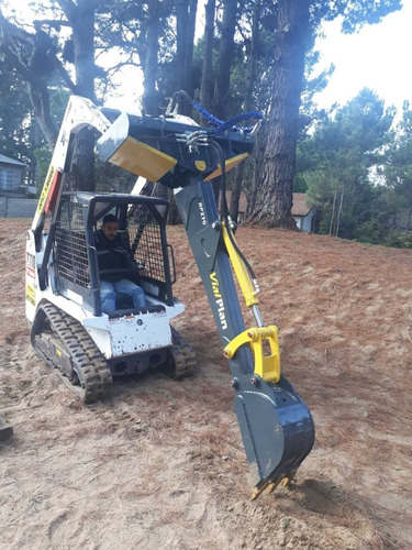 Imagen 7 de 10 de Implemento Brazoretro Pivotado Minicargadora Vialplan Bobcat