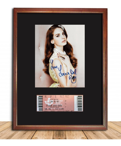 Lana Del Rey  Foto Firmada Y Entrada Recital 2018 En Cuadro