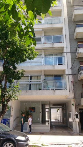 Venta De Departamento 1 Dormitorio En Norte, La Plata