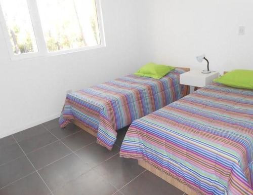Casa En Alquiler Por Temporada De 3 Dormitorios En Pinares
