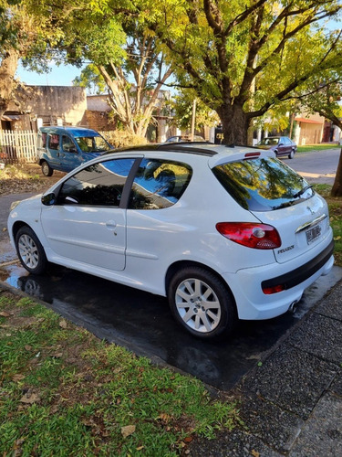 Peugeot 207 Compact Xt