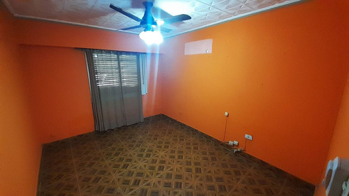 Venta - Casa + Dpto. En Guadalupe Oeste