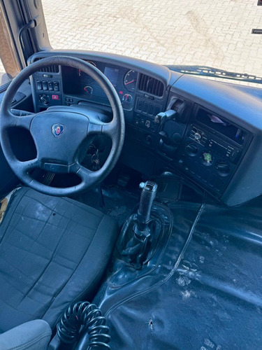Scania P340 Ano 2010 - 4x2