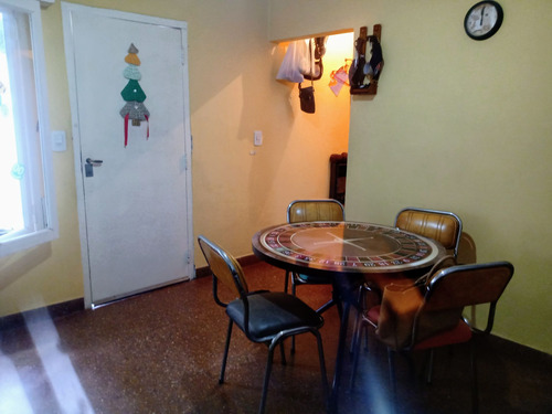 Venta Ph 2 Ambientes  Con Patio Palomar/permuta