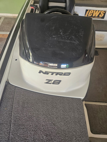 Lancha Nitro Z8 Edicion Deportiva - Ideal Pesca Deportiva