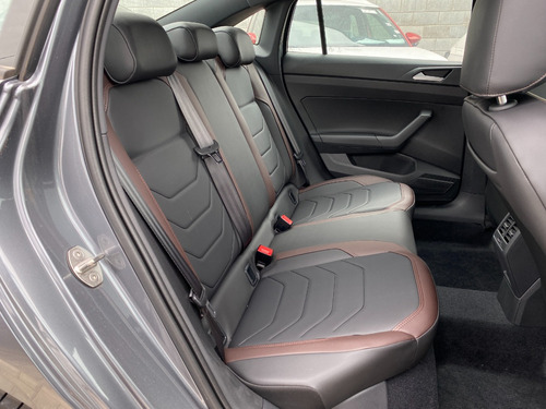 Volkswagen Virtus 1.6 Msi Highline At