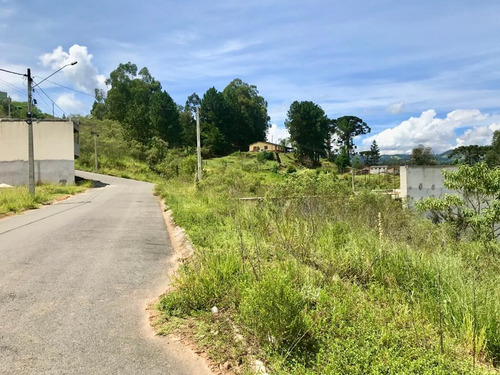 Lote/terreno 200 M2 (10x20) Na Cidade De Toledo/mg Próximo Ao Centro Da Cidade