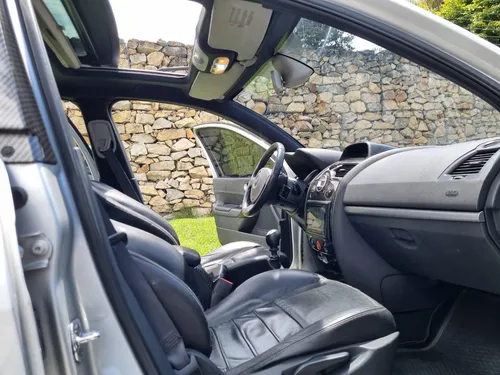 Renault Megane 2 2.0 Dynamique Fase 2 Hb